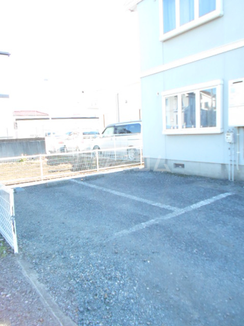 28/30 駐車場