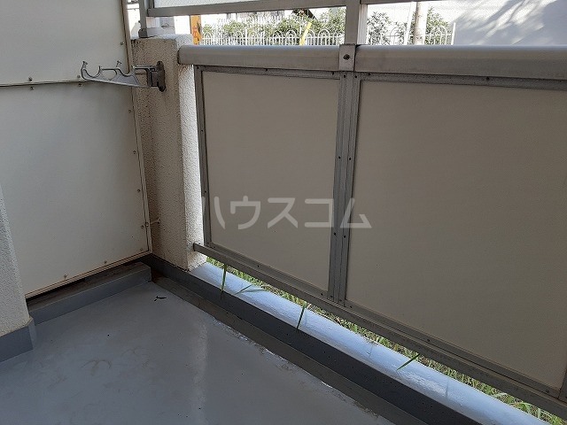 16/27 バルコニー