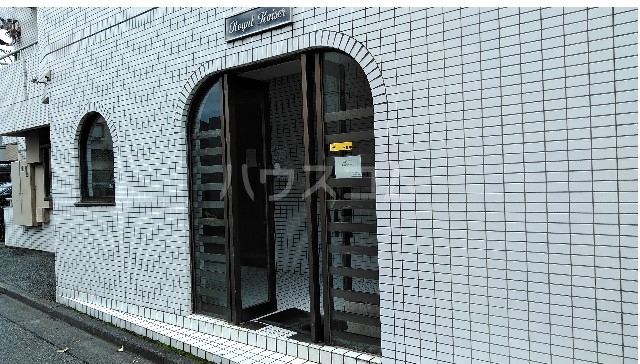 15/25 エントランス