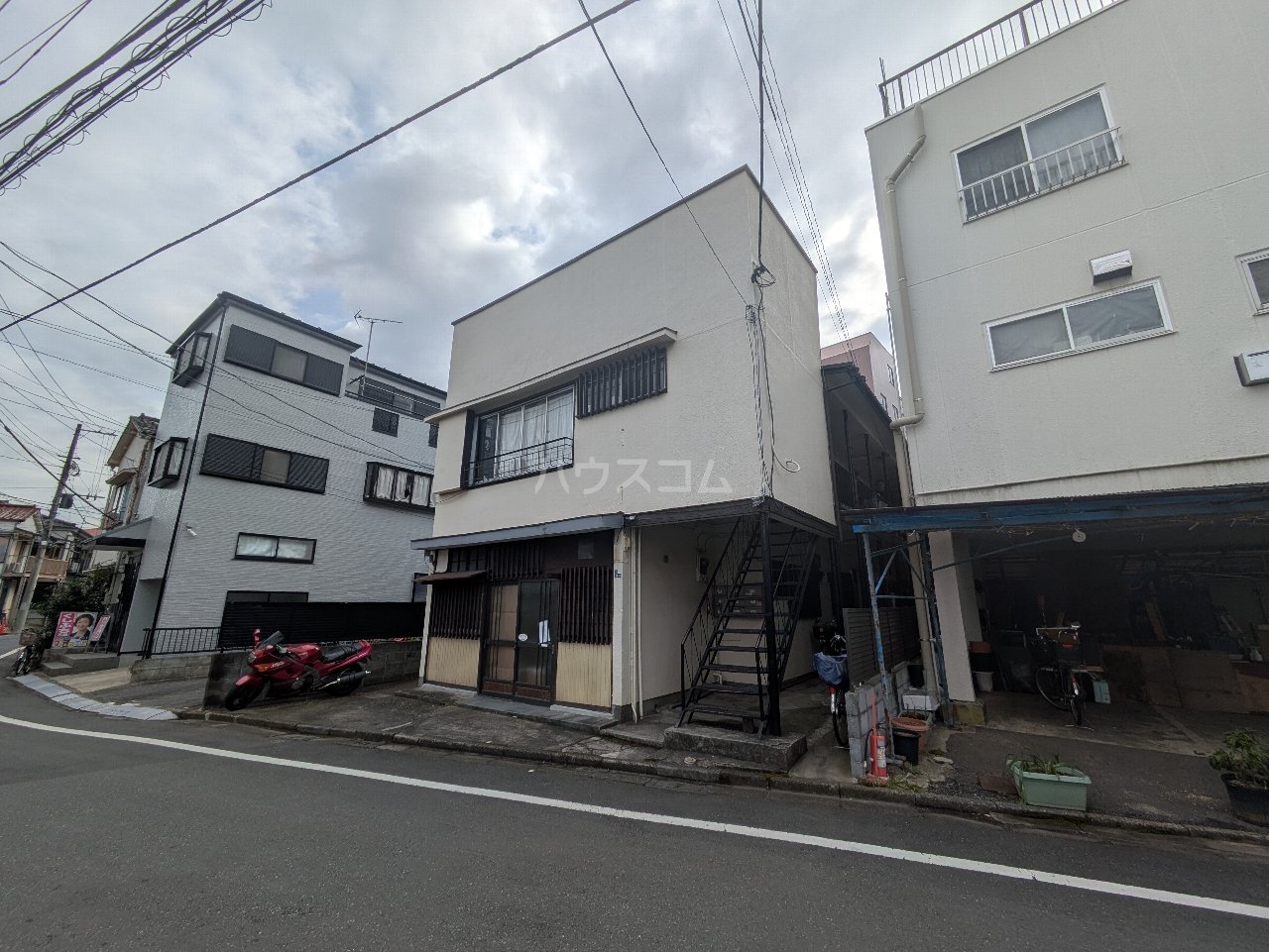 2/30 外観