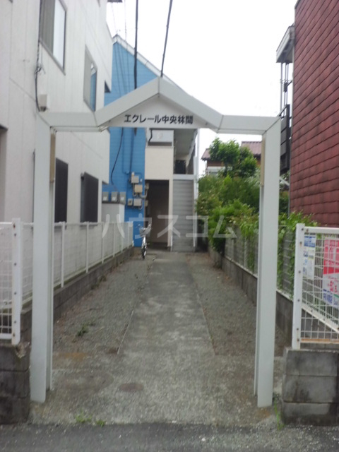 29/30 エントランス