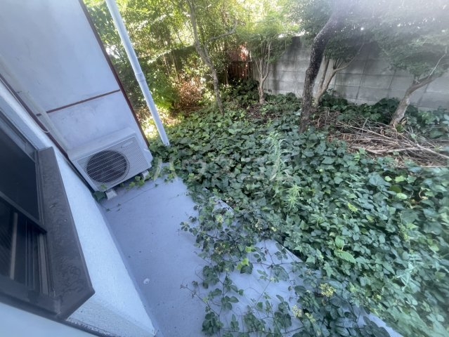 23/30 バルコニー