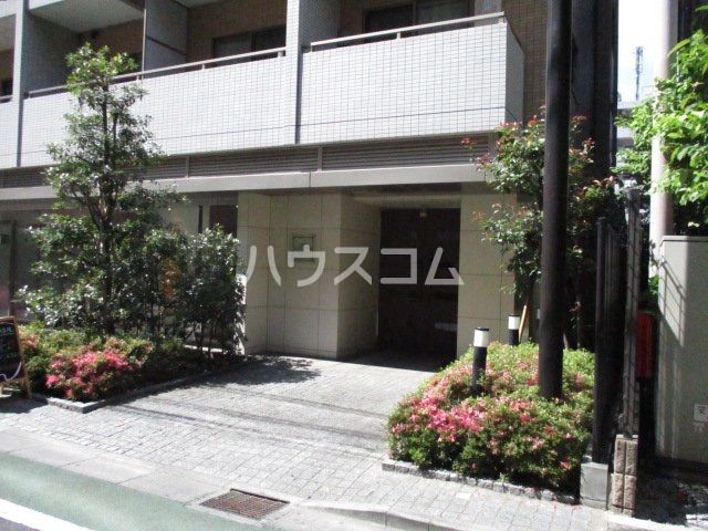 29/30 エントランス