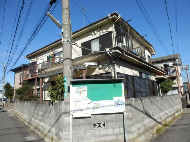 21/29 エントランス