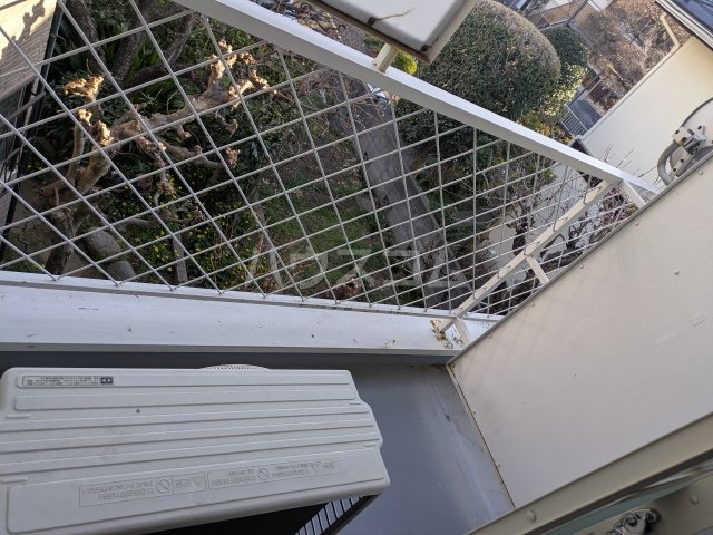 18/28 バルコニー