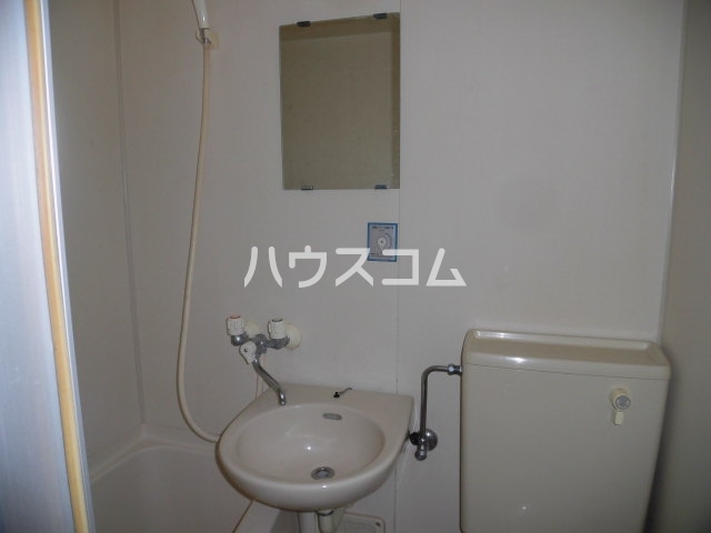 13/30 洗面