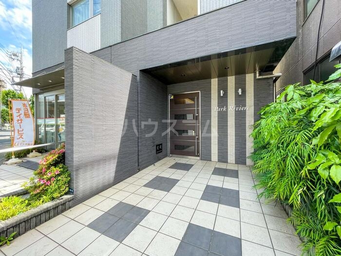 6/6 エントランス