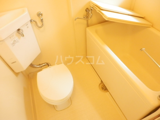 14/30 トイレ