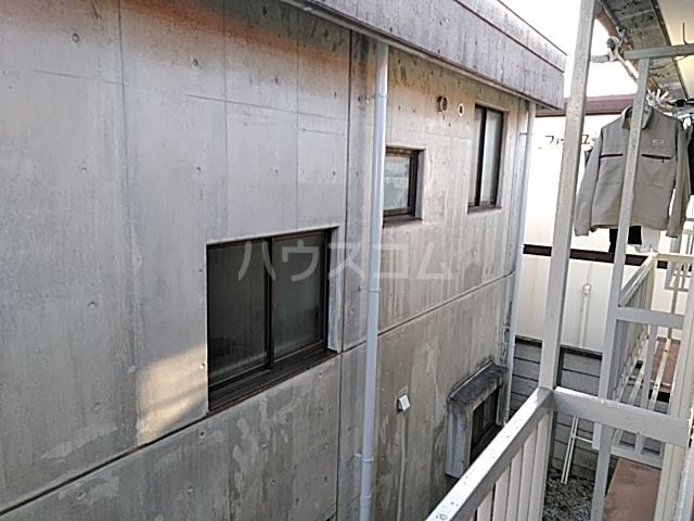 14/27 バルコニー