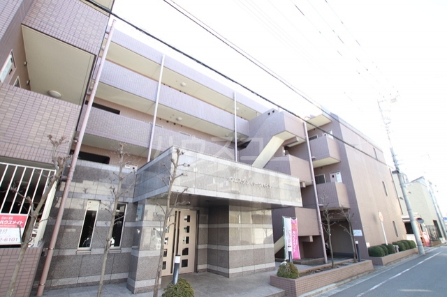 22/24 エントランス