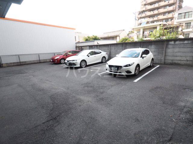 29/30 駐車場
