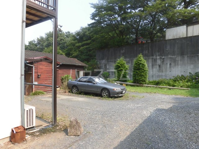 23/30 駐車場