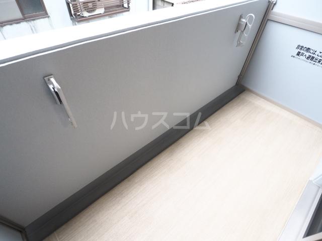 19/30 バルコニー