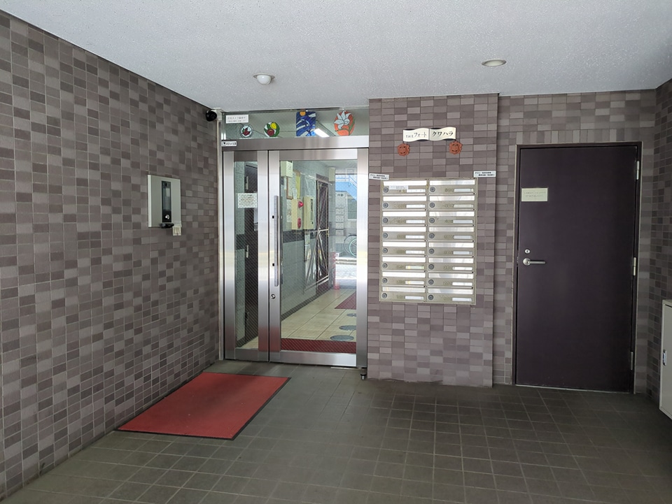 建物エントランス