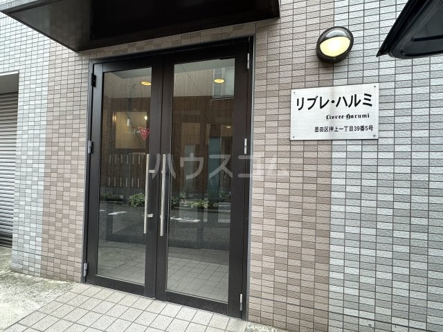 29/30 エントランス