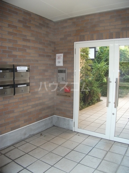 2/11 エントランス