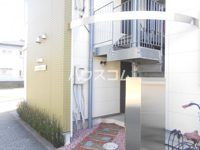 29/30 エントランス