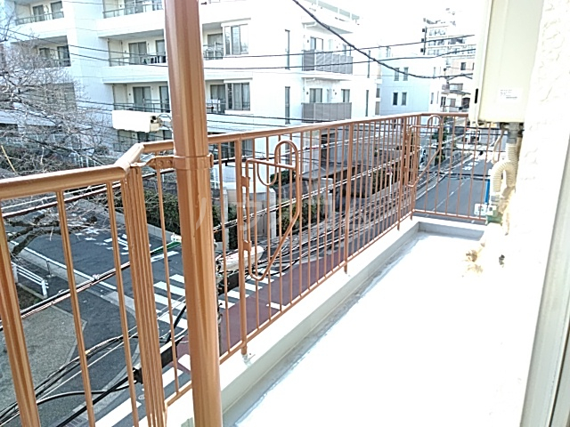 19/30 バルコニー