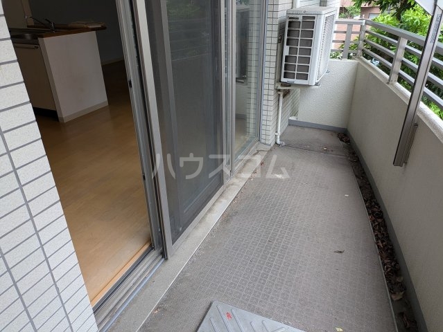 21/30 バルコニー