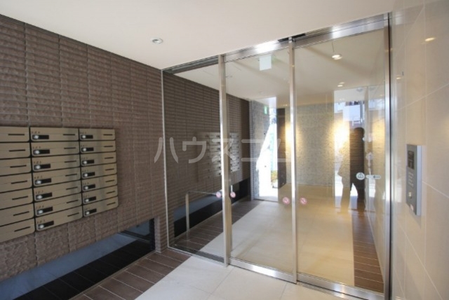 2/6 エントランス