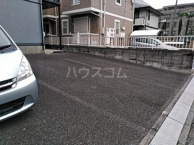 2/8 駐車場