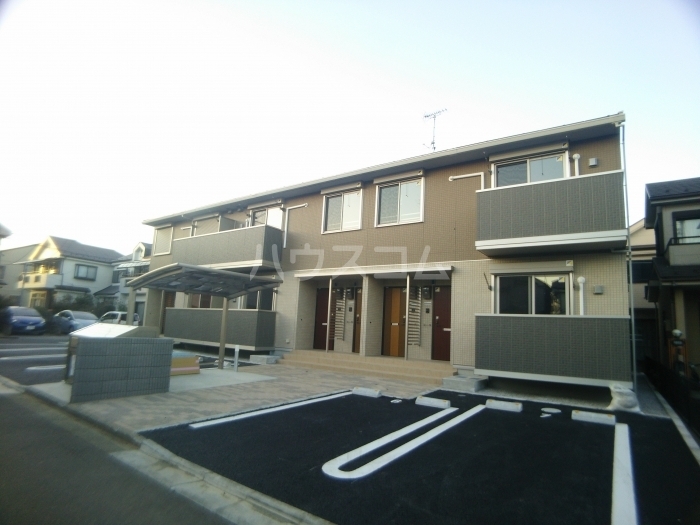 18/29 エントランス