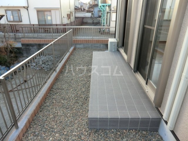 15/28 バルコニー