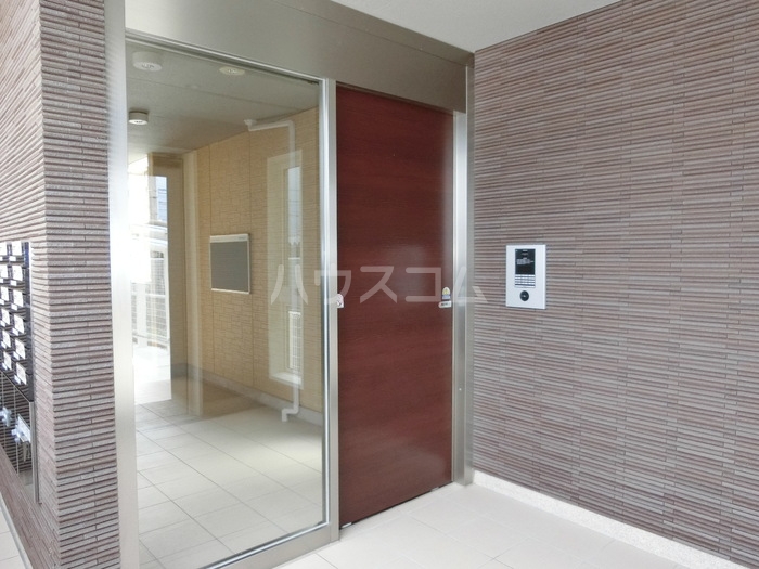 29/30 エントランス