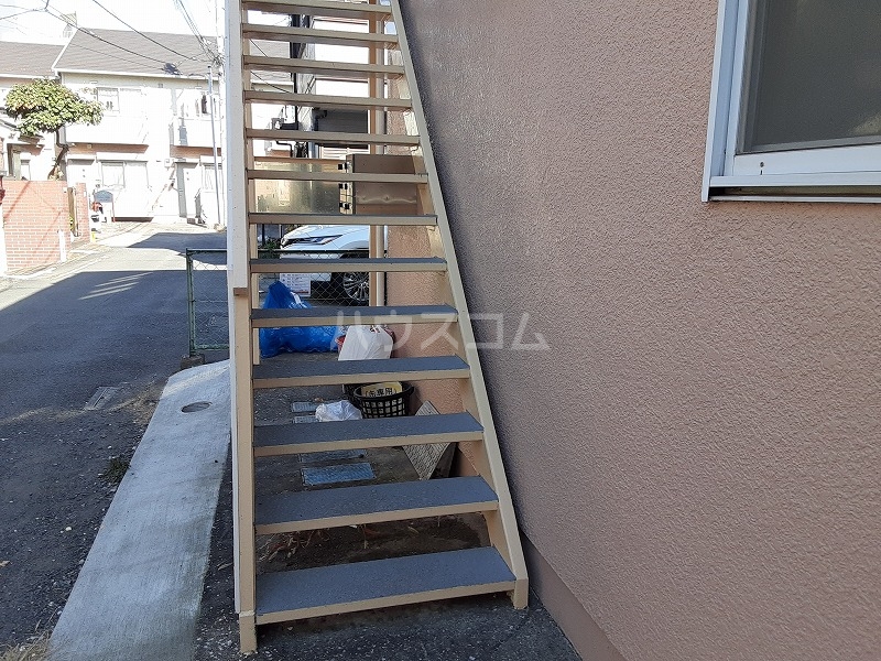 3/10 エントランス