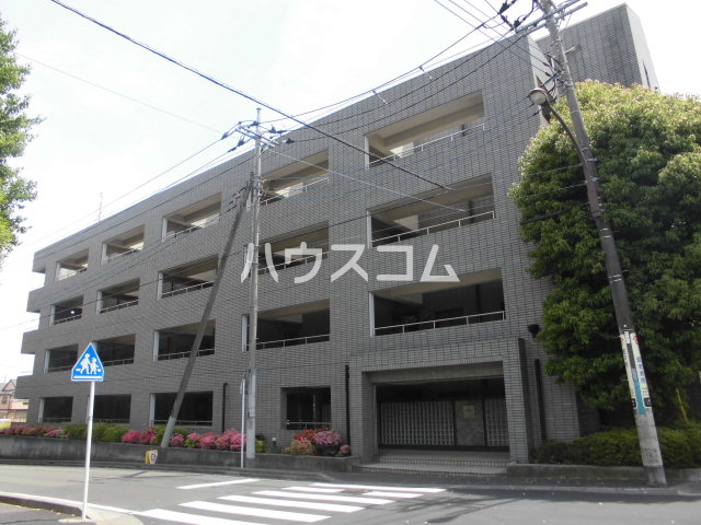 16/26 エントランス