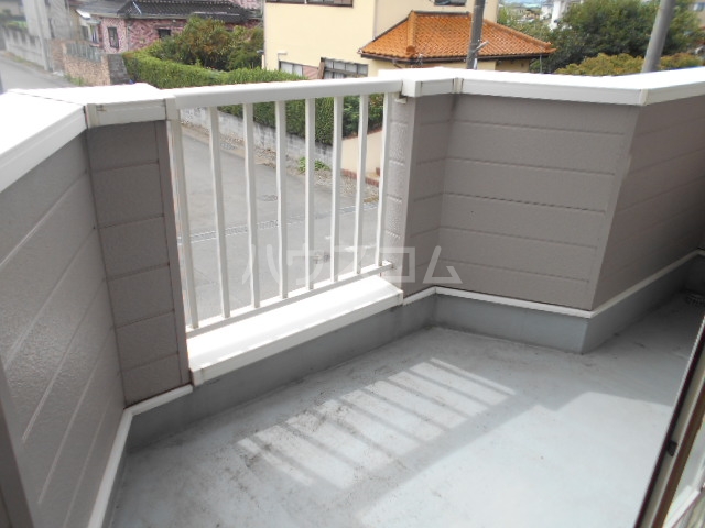 18/27 バルコニー