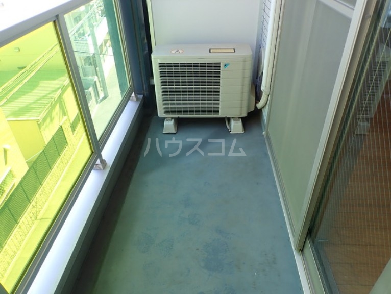 13/22 バルコニー