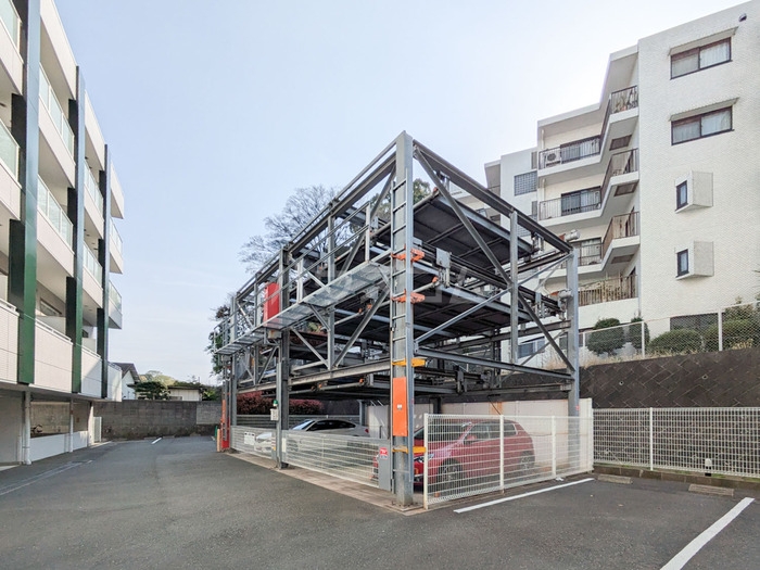 18/22 駐車場
