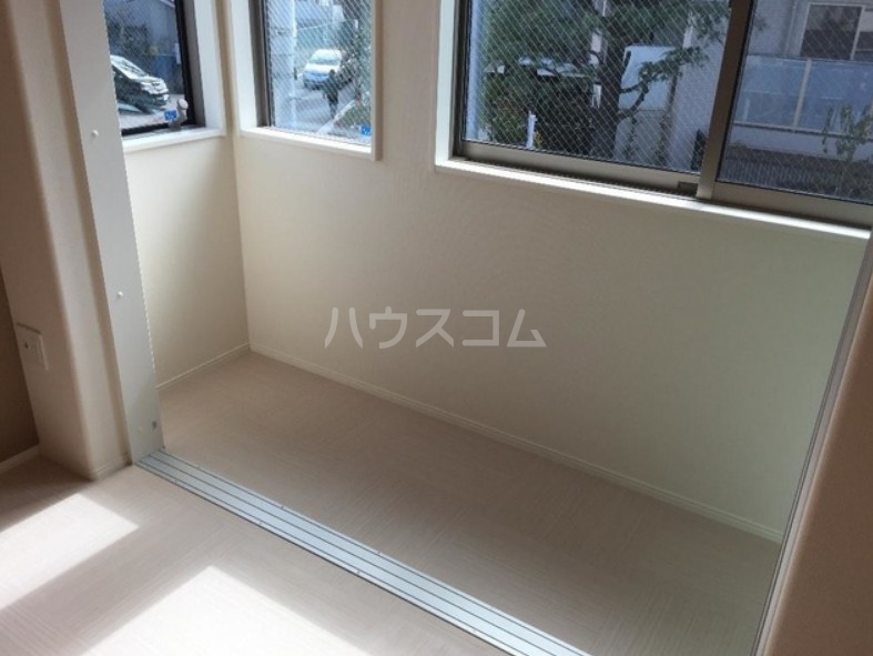 19/30 バルコニー