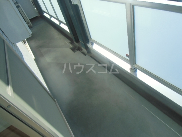 13/20 バルコニー