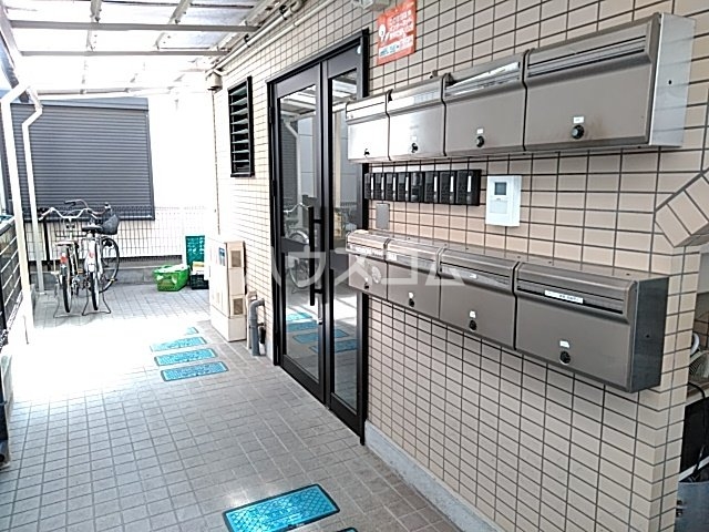 2/8 エントランス