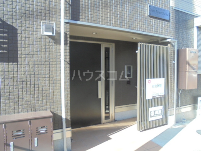 14/23 エントランス