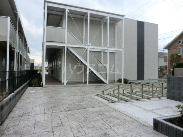 2/30 外観