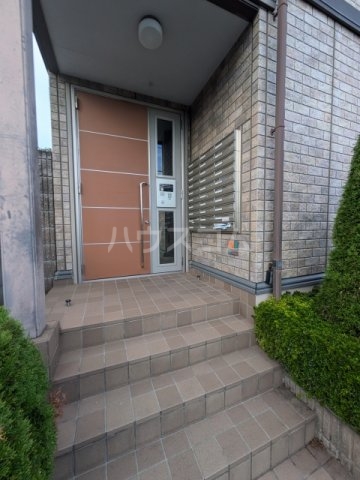 2/10 エントランス