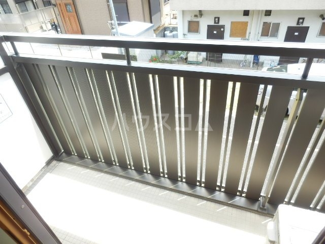 20/30 バルコニー