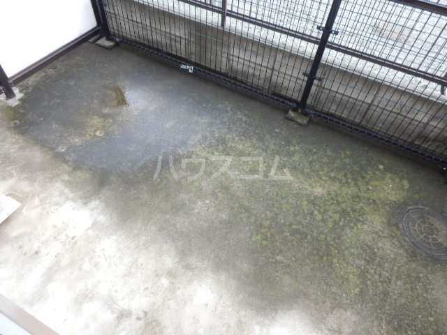 13/26 バルコニー