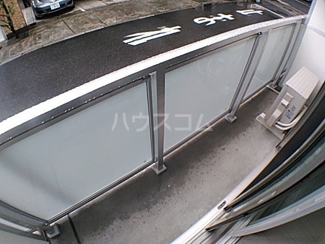 19/30 バルコニー