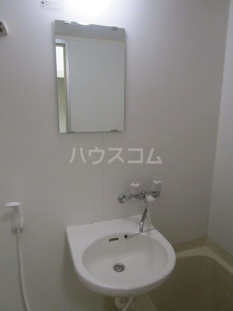 16/27 洗面
