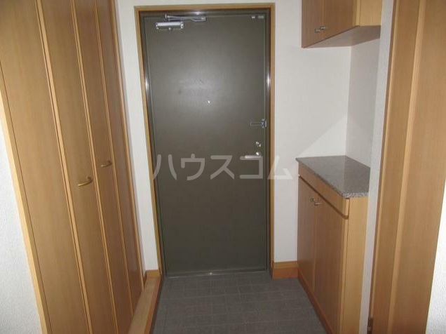 14/30 玄関