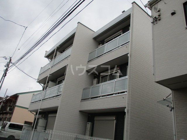 2/30 外観