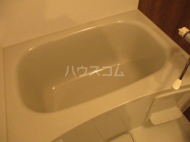 18/30 浴室