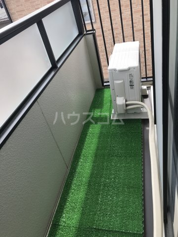 13/19 バルコニー