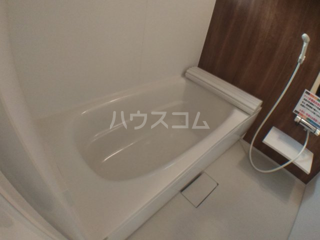 18/30 浴室