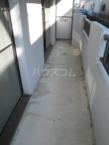 18/25 バルコニー