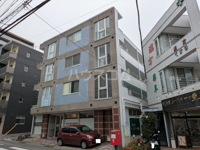 1/4 外観